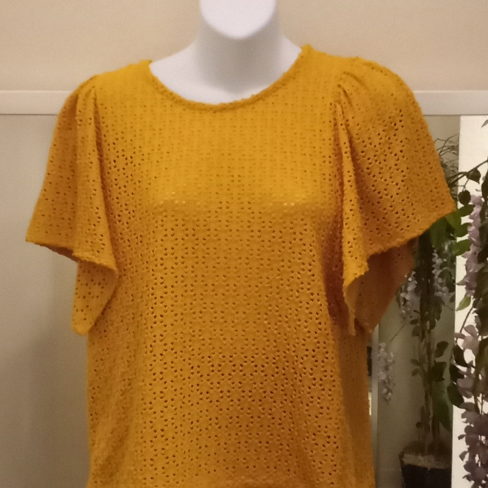 Madewell Texture & Thread Eyelet Top
